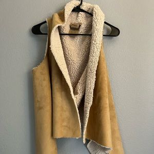 Joujou Faux Leather Fur Vest Size Small